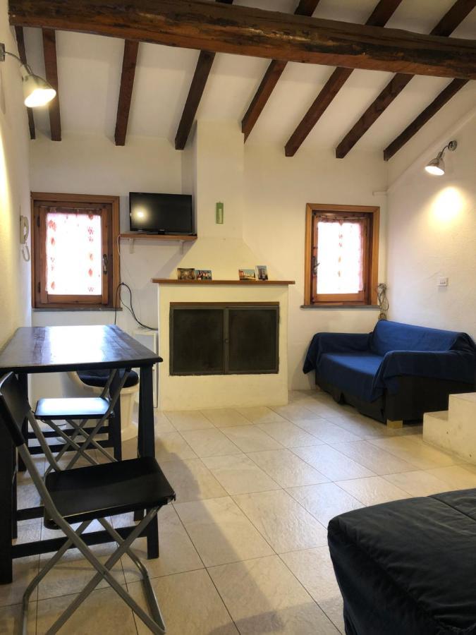 Holiday House La Colombaia Parma Exterior photo